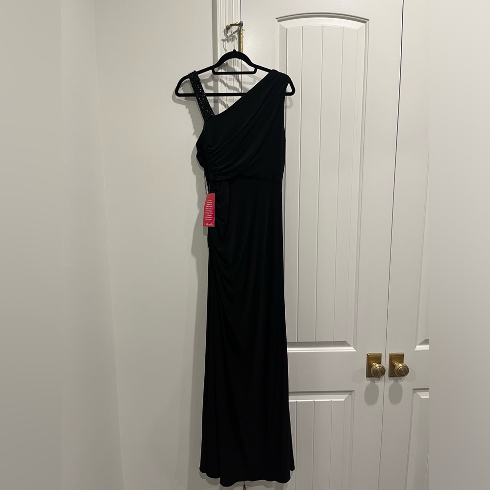 Adrianna Papell Black Dress